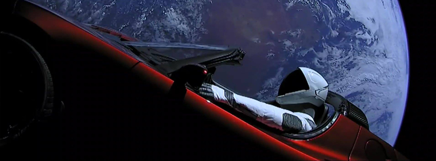 Falcon Heavy z samochodem w kosmosie